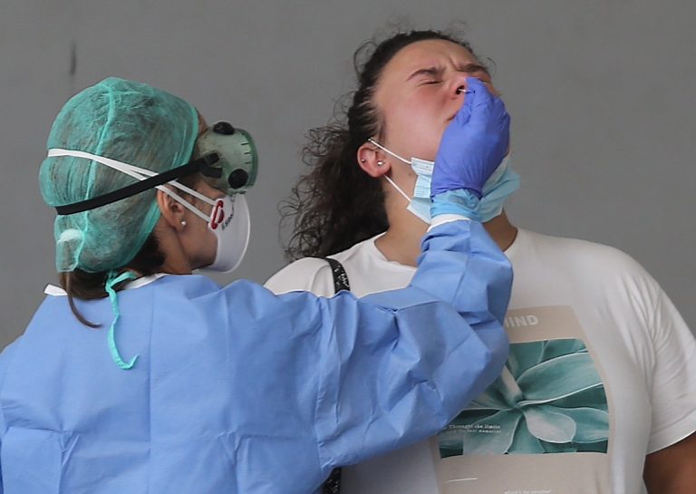Canarias registra 111 nuevos casos de COVID-19