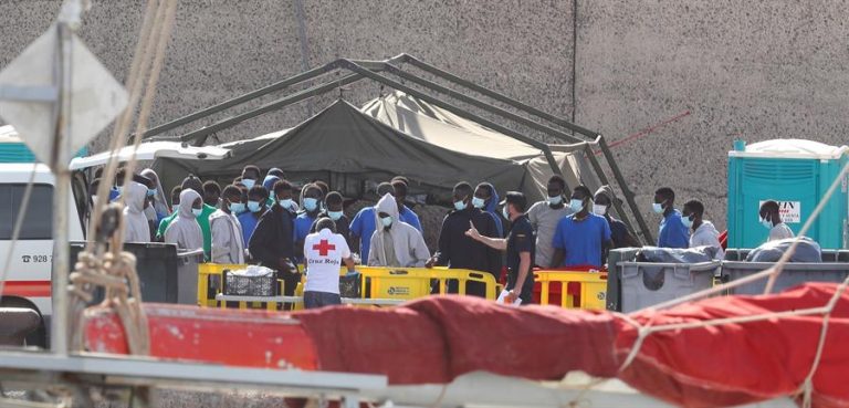 El juez archiva el caso sobre el campamento de migrantes de Arguineguín a petición de la Fiscalía