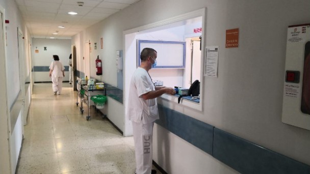 Canarias registra 214 nuevos casos de COVID-19 y cinco fallecidos