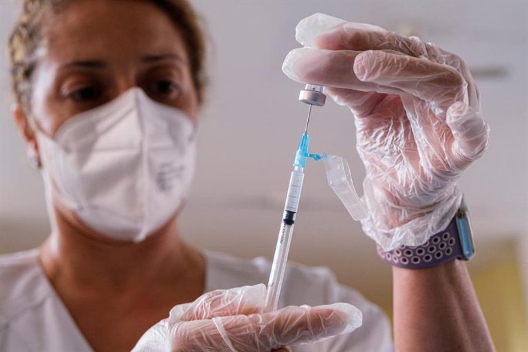 ¿Cuándo debemos acudir al centro de salud por síntomas de COVID?