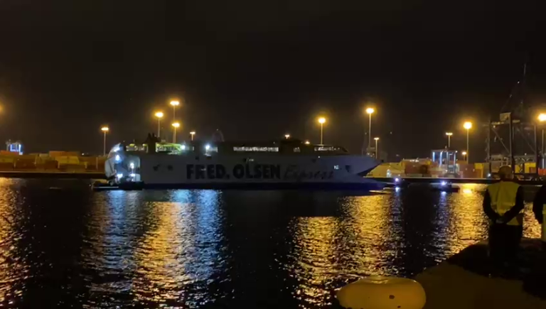 El Bentago Express llega al Puerto de la Luz y de Las Palmas