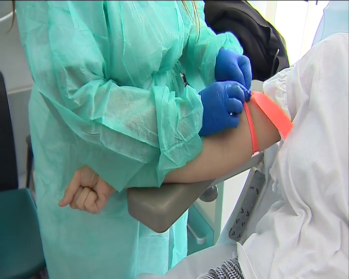 El cáncer causa un gasto de 10.000 euros que los vulnerables no pueden asumir