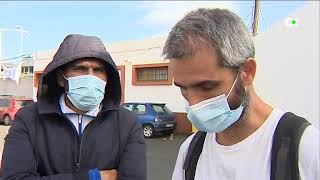 Los migrantes que salieron del campamento Canarias 50, cumplen su tercer día fuera | 01/03/21