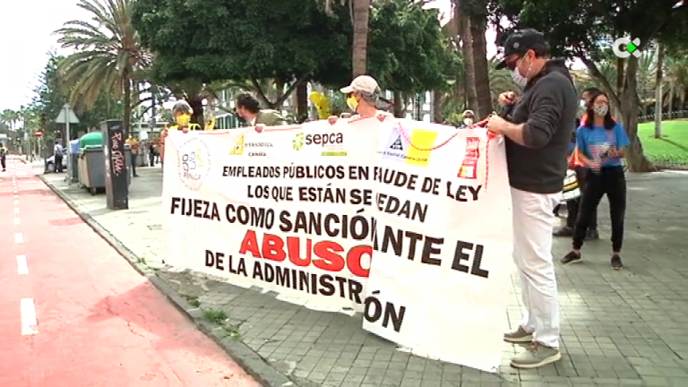 Los empleados públicos continúan reivindicando la fijeza en sus plazas