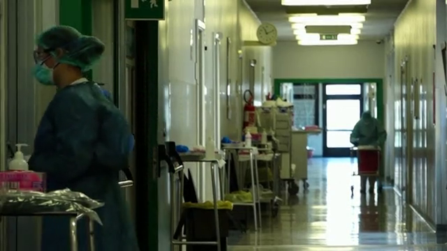 Darias: «hay un patrón en las hospitalizaciones, la mayoría no están vacunados»
