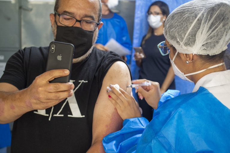 Alertan de las «preocupantes» cifras de COVID-19 en Sudamérica Alertan de las «preocupantes» cifras de COVID-19 en Sudamérica