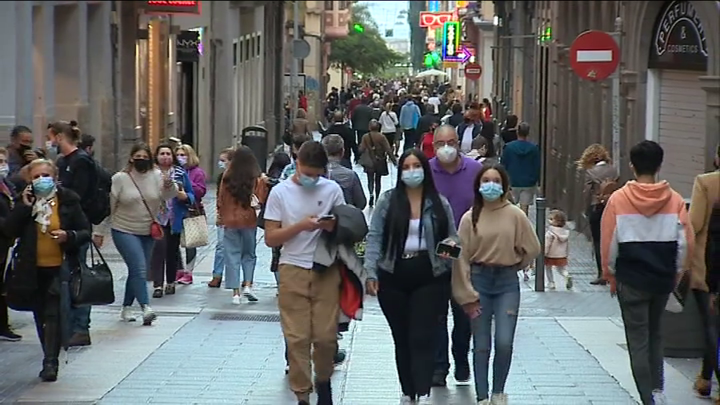 Tenerife y Gran Canaria entran con nivel 2 con 468 contagios