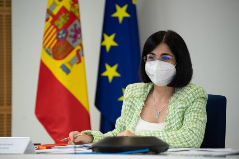 Darias cree que hay comunidades autónomas que han pretendido «ir más allá» de lo permitido en las restricciones contra el covid
