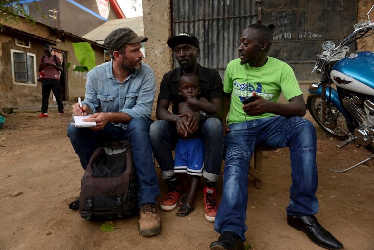 Aldekoa gana el Premio Saliou Traoré con una serie sobre la generación del futuro de África