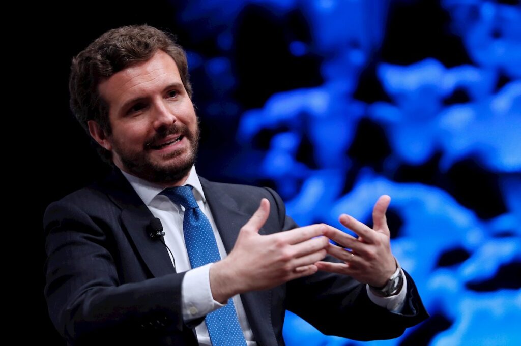 Casado ve a Sánchez como el presidente débil que "no manda ni en su Gobierno"