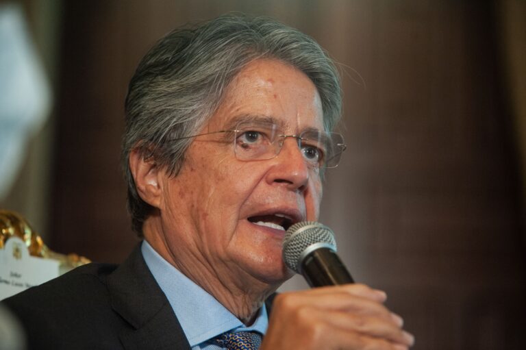 Ecuador arranca la era Lasso con retos sociales y económicos pendientes