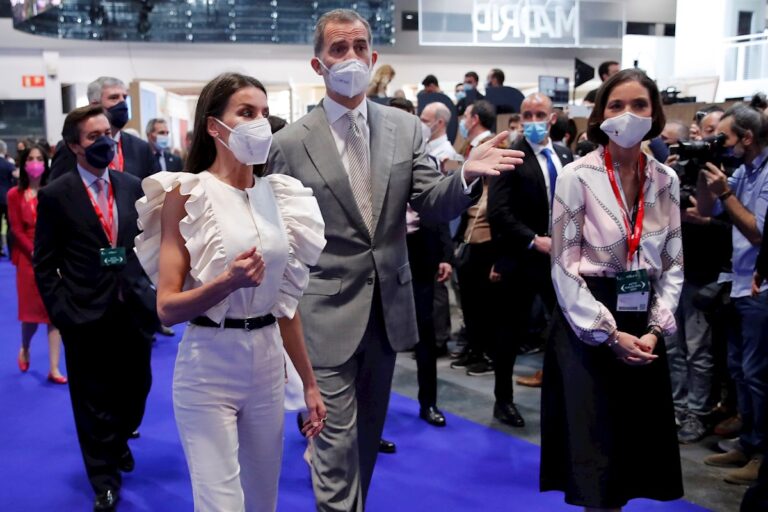 Maroto espera que Reino Unido ponga en verde al menos algunas comunidades
