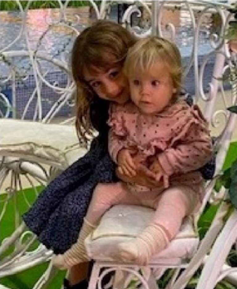 Beatriz, madre de las niñas desaparecidas: «Manden mucha luz y amor a las niñas. Estoy segura que están bien»