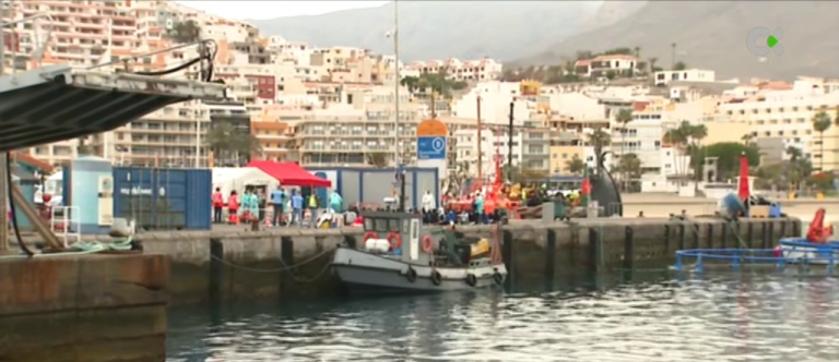 Detienen a los supuestos patrones de un cayuco que llegó a Tenerife a principios de agosto