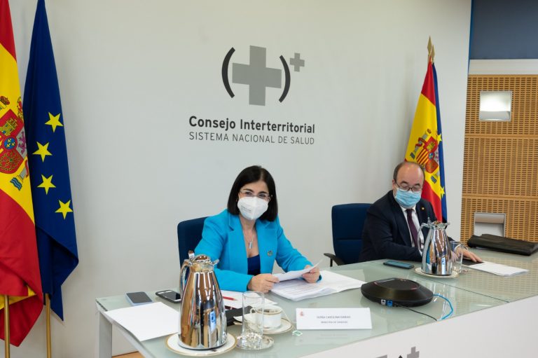 Se confirma un continuo descenso de la incidencia acumulada de COVID-19 a nivel nacional