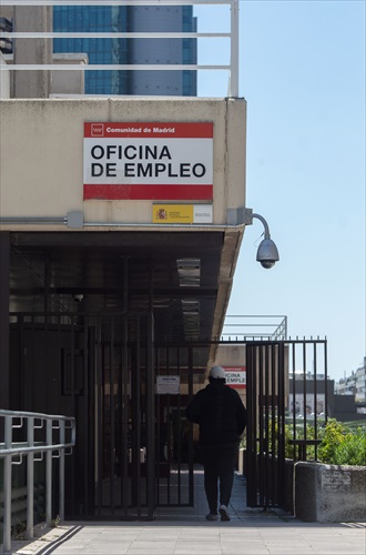 El paro cae en Canarias en 5.106 personas en mayo, situándose en 277.417 desempleados