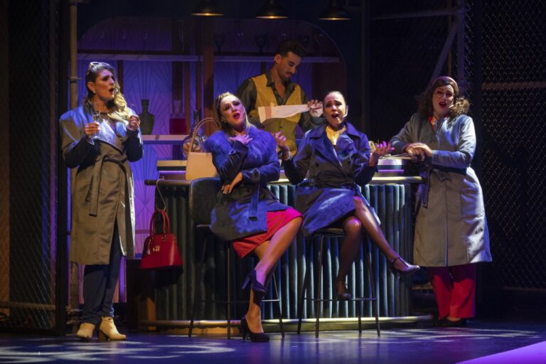 El Teatro Cuyás cierra temporada con las últimas funciones del musical ‘Malditas mentiras’