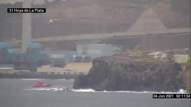Recuperan el cuerpo sin vida de una mujer que cayó al mar en La Laja