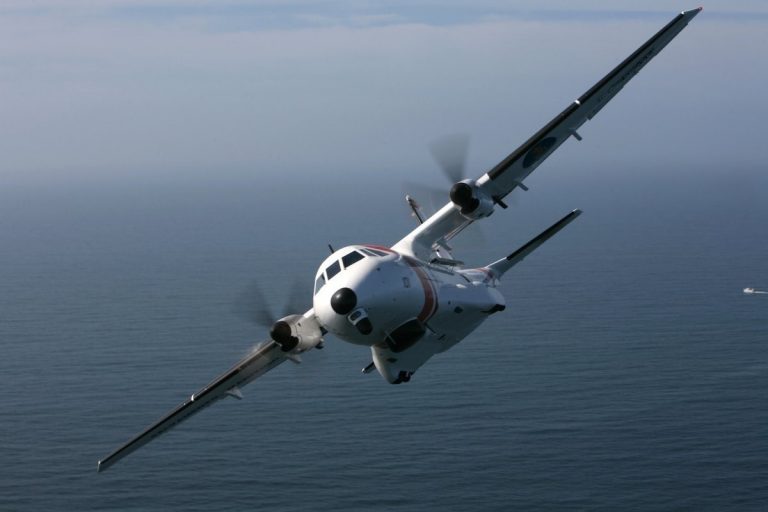 Rescatan una patera con 18 migrantes a bordo y un fallecido a 80 millas al sur de Gran Canaria