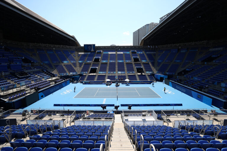 Barty-Sorribes, Osaka-Zheng en primera ronda del torneo olímpico de tenis