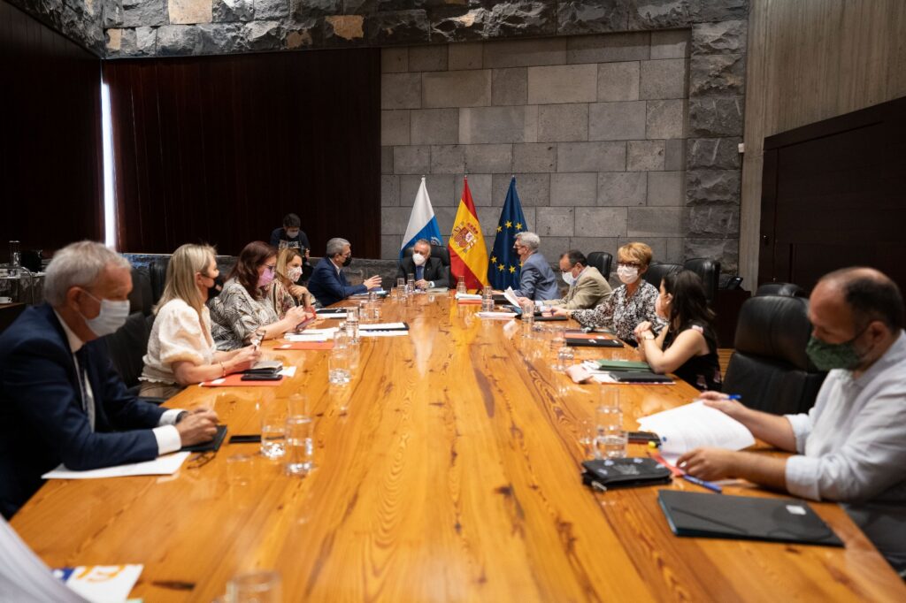 Torres pide rigor con las normas  porque los datos de la pandemia empeoran