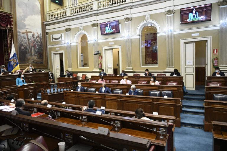 Torres: la gestión de los menores no acompañados en Canarias es ejemplar
