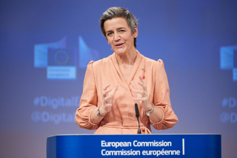 Bruselas da luz verde al Fondo de Recapitalización de España