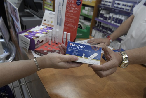 Los test de autodiagnóstico de la covid-19, ya en farmacias sin receta