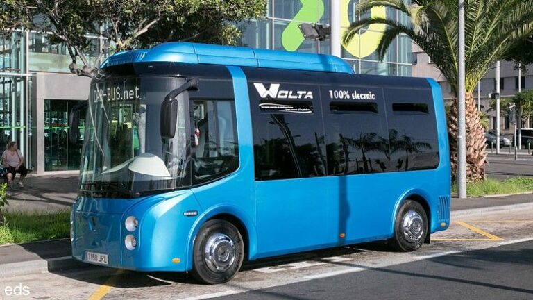 Cabildo tinerfeño firma convenio para avanzar en la movilidad con hidrógeno