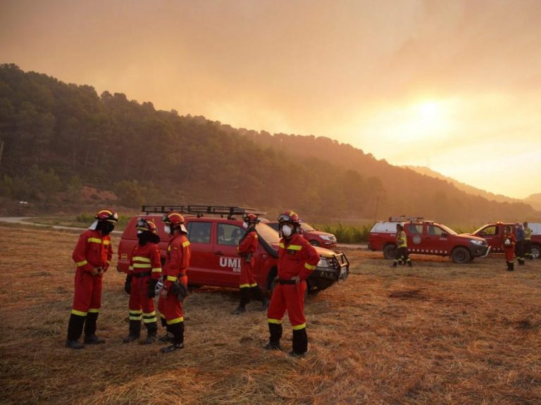 Desalojadas 168 personas de incendio de Anoia, que ha quemado 1.295 hectáreas