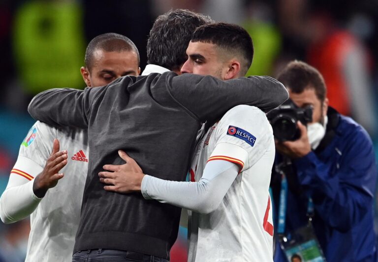 Luis Enrique: «¿Alguien se ha fijado en lo que ha hecho un niño de 18 años?»