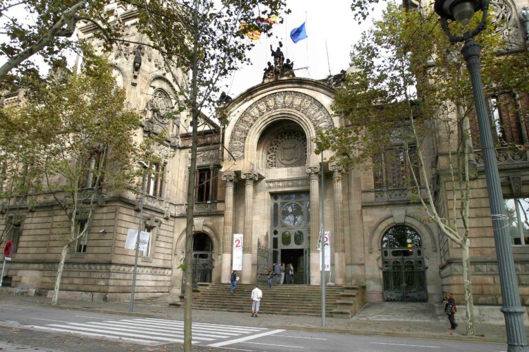 El Tribunal Superior de Justicia de Cataluña autoriza el toque de queda nocturno