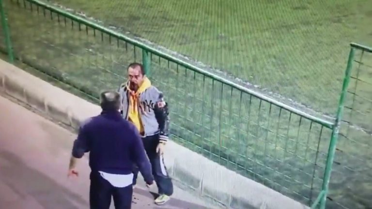 En el banquillo dos padres por una pelea durante un partido de fútbol infantil