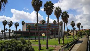 La Universidad de La Laguna expulsa a un profesor condenado por abusos sexuales