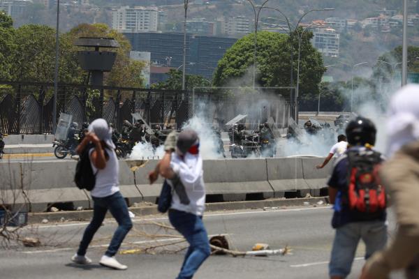 Venezuela celebra elecciones con la oposición y la UE presentes