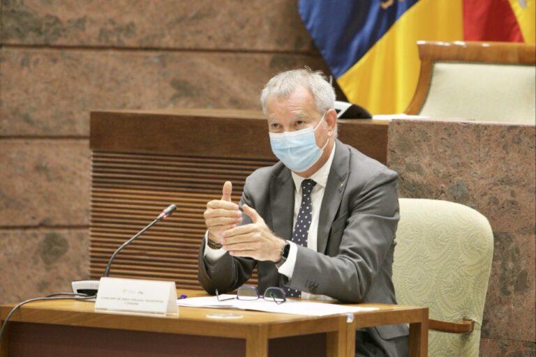 Franquis dice que el Gobierno sienta las bases del desarrollo del Plan de Vivienda de Canarias