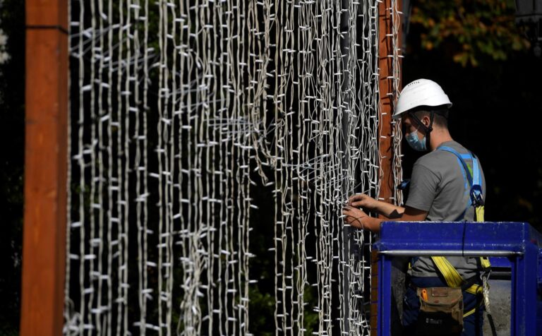 El precio de la electricidad sube a 130,53 euros
