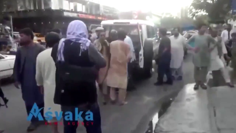 Dos explosiones dejan más de una decena de muertos en Kabul