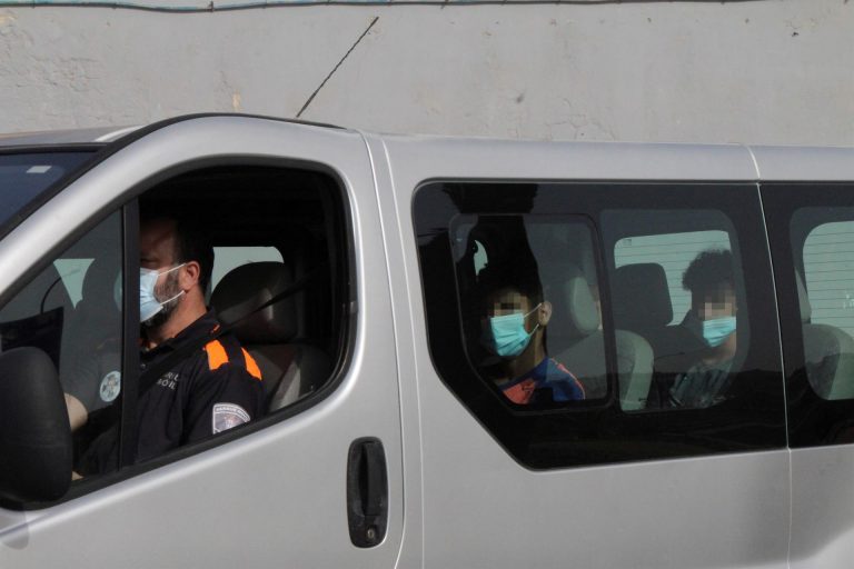 Ceuta mantiene paralizado el retorno de menores hasta que la justicia decida