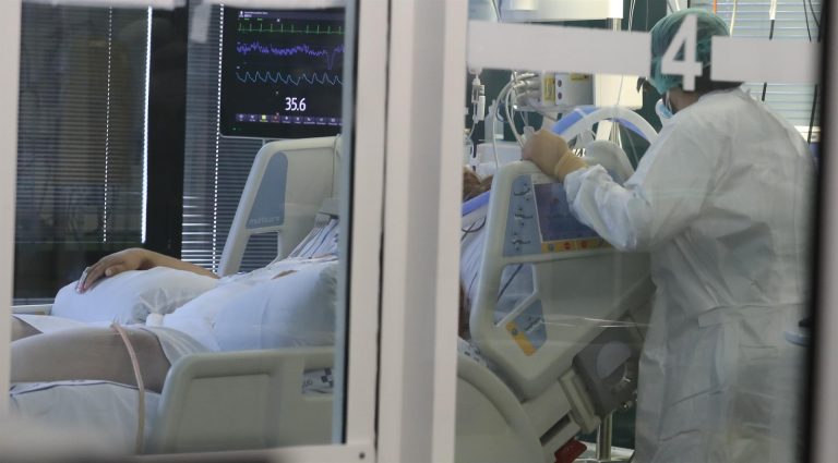 Canarias registra más de 1.200 fallecidos desde el inicio de la pandemia
