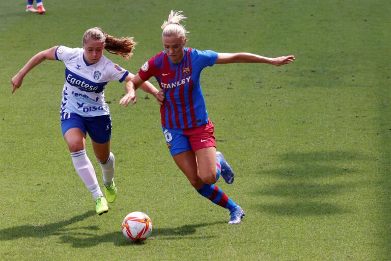 El Barça golea al Granadilla en el arranque de la Liga Iberdrola
