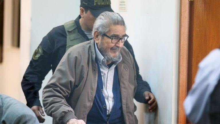 Muere Abimael Guzmán, fundador y líder de Sendero Luminoso