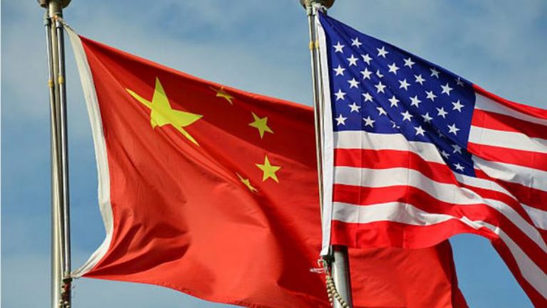 Biden y Xi abordan la necesidad de evitar un conflicto durante su primera conversación en siete meses