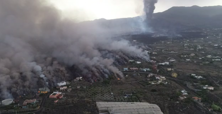 El Gobierno estatal declara a La Palma zona catastrófica y destina 10,5 millones para la compra de viviendas