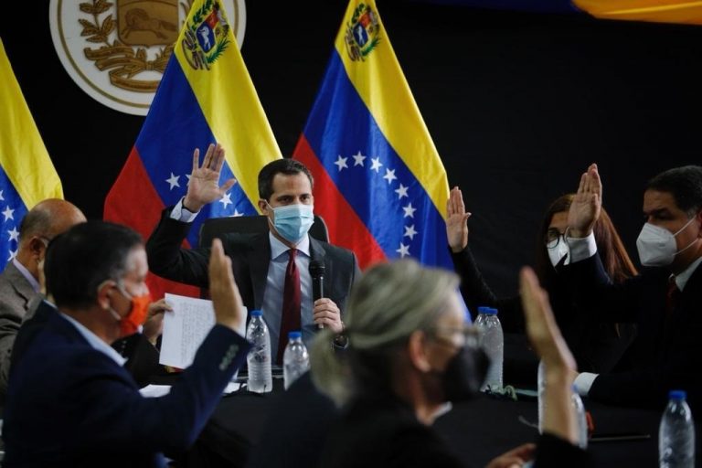 La Fiscalía abre una investigación contra Juan Guaidó por «usurpación de funciones»