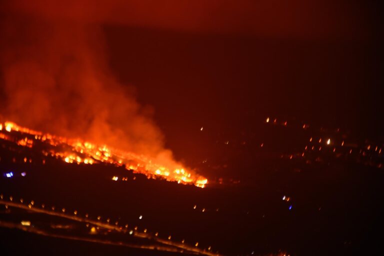 La reserva de magma que alimenta el nuevo volcán es la mitad que el Teneguía