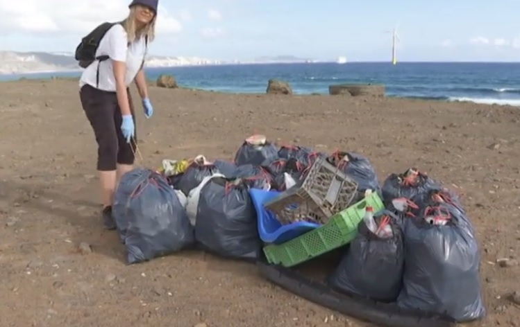 Recogida de basura para celebrar el ‘Día Mundial de la limpieza y de las playas’