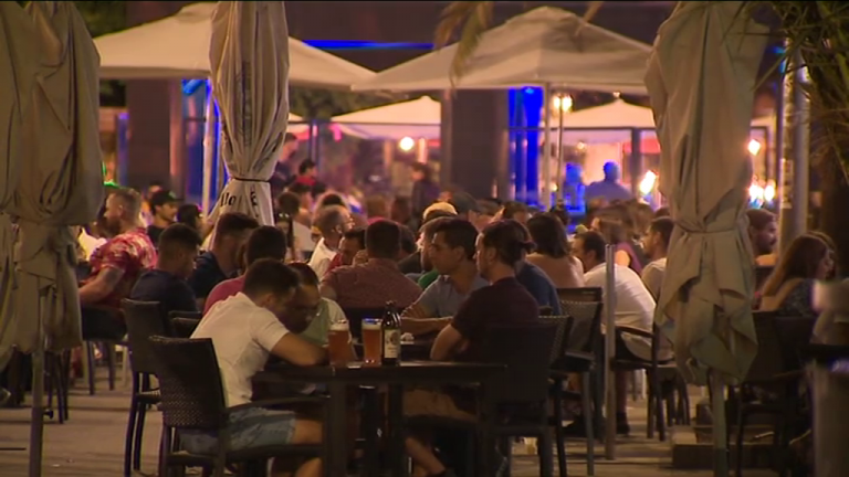 El ocio nocturno vuelve a abrir con horarios y aforo según el nivel
