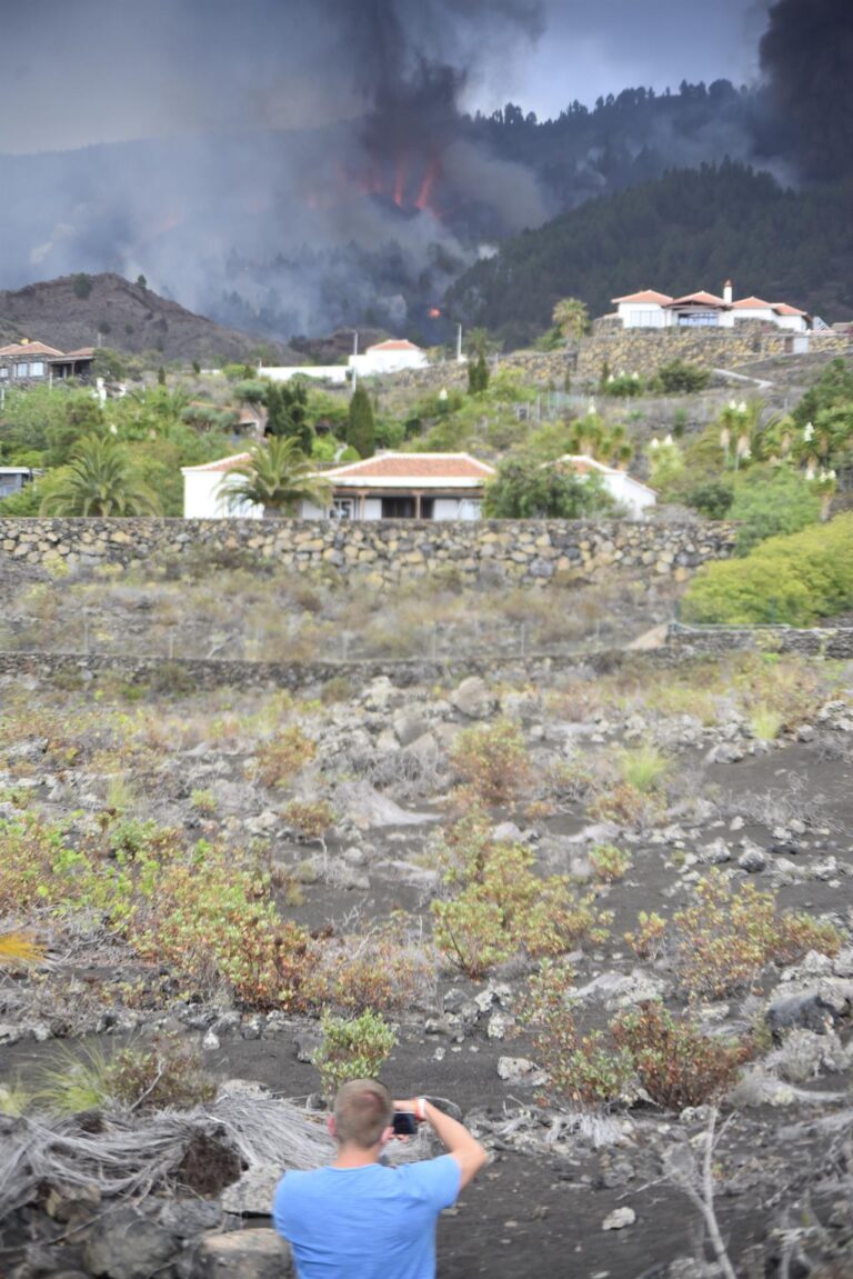 La Palma vive su octavo volcán en Cumbre Vieja