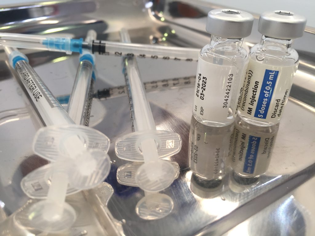 Canarias suma 101 nuevos casos de coronavirus y un fallecido en las últimas horas